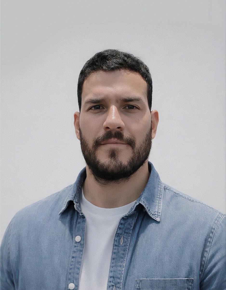 Victor Ayala